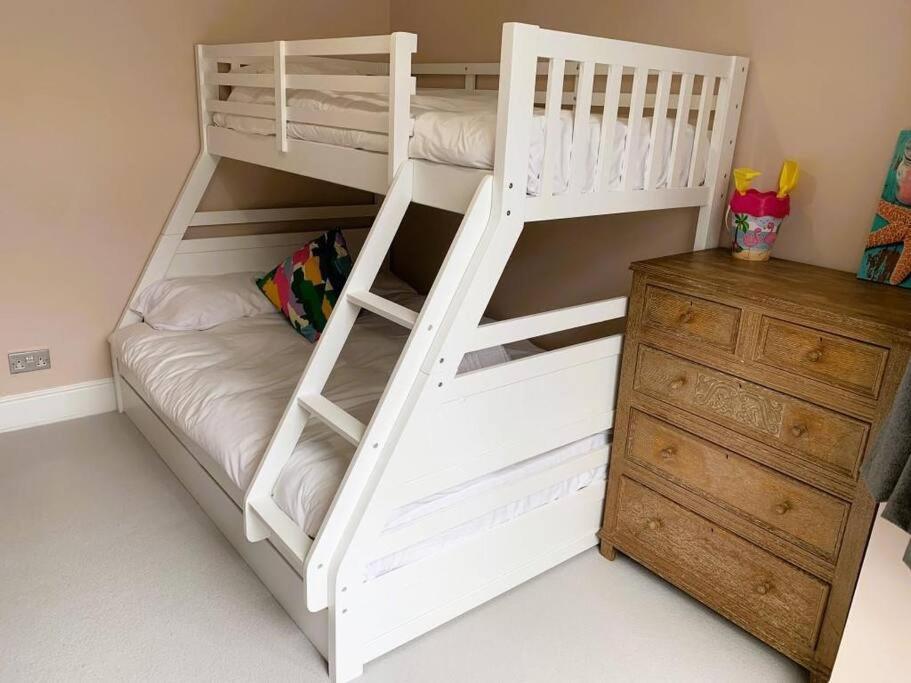Bournecoast - 2 Bedroom Stylish - Fm9560 Апартаменты